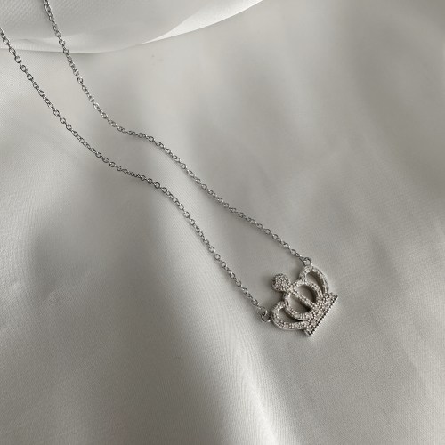 Srebrna ogrlica sa leptrićima