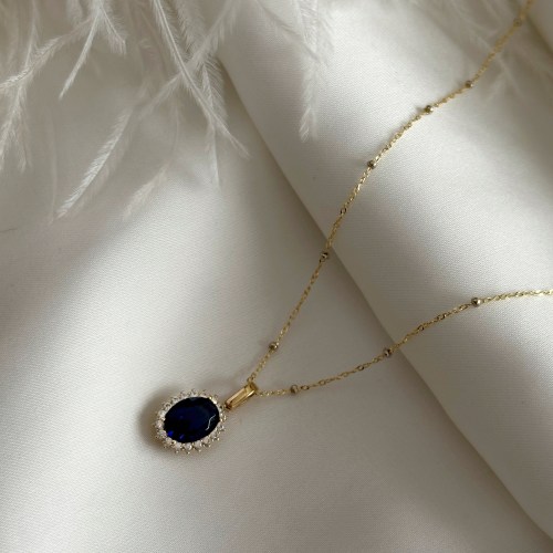 Zlatna ogrlica sa jednim cirkonom